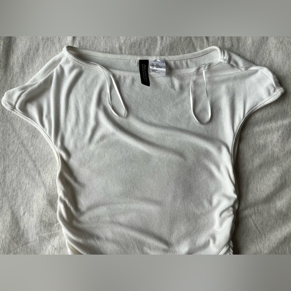 H&M Divided Ruched Top - Picture 8 of 10